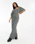 Wednesday's Girl v-neck wide sleeve belted jumpsuit in green spot Grün gepunktet, 2XS - фото #1