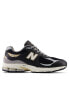 New Balance 2002r trainers in black