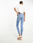 Фото #14 товара Stradivarius Tall super high waist skinny jean in medium blue