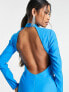 ASOS DESIGN – Hochgeschlossenes Maxikleid in Electric-Blau mit Rückenausschnitt