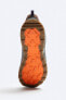 Фото #7 товара Беговые кроссовки с контрастными деталями ZARA