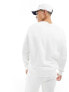 Фото #5 товара Polo Ralph Lauren Sport Capsule logo front sweatshirt in white
