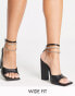 Public Desire Wide Fit – Nade – Mittelhohe Sandalen in Schwarz mit zweifachen verzierten Riemchen