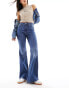 ONLY Rose high waisted flared jeans in mid blue wash Синий, XS L34 - фото #2