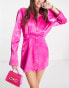 Фото #2 товара Urban Revivo long sleeve mini blazer dress in dark pink