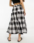 Фото #4 товара ASOS DESIGN Petite tiered midi skirt in mono gingham