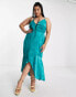 Фото #4 товара Flounce London Plus wrap front midi dress in emerald green satin