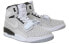Фото #4 товара Jordan Legacy 312 flip 白爆裂纹 高帮 复古篮球鞋 男款 白色 / Кроссовки Jordan Legacy 312 AV3922-100