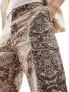 Фото #3 товара Karl Kani signature straight leg cargo trousers in brown paisley ripstop