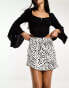 ASOS DESIGN satin curved hem mini skirt in mono animal print 46 - фото #1