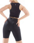 Фото #2 товара ASOS 4505 Hourglass Icon 8 inch legging short with bum sculpt detail in performance fabric in black