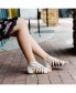 ფოტო #9 პროდუქტის Women's Hanni Wide Width Crisscross Strappy Flat Sandals