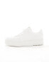 Фото #4 товара Pull&Bear chunky trainers in white