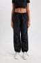 Фото #33 товара Спортивные брюки Defacto модель B6367ax23wn oversized для женщин