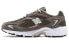 Кроссовки New Balance NB 725 мужские оливковые 42.5 - фото #1