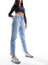 Фото #1 товара New Look waist enhance mom jeans in medium wash blue