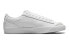 Nike Blazer Low '77 GS DA4074-110 Sneakers