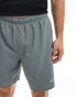 Nike Running Challenger Dri-FIT 7 inch shorts in grey grau, L - W35-38 - фото #5