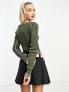 Фото #3 товара COLLUSION fine knit acid wash distressed cropped v-neck jumper in khaki