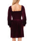 ფოტო #2 პროდუქტის Women's Velvet Smocked Bodice Long Sleeve Dress