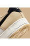 Air Force 1 '07 Team Gold and Black Sneaker