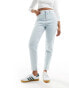 Фото #1 товара Tommy Jeans ultra high slim mom jeans in light wash