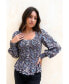 Фото #3 товара Женская блузка Paneros Clothing Stella с длинным рукавом в нежно-синем цветочном принте.