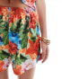 Фото #5 товара Miss Selfridge shorts in tropical print