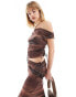 Фото #1 товара COLLUSION printed asymmetric co-ord top in brown