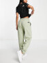 Фото #2 товара The North Face Essential joggers in green Exclusive at ASOS