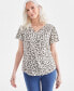 Фото #1 товара Women's Printed Smocked-Shoulder V-Neck Top, Created for Macy's