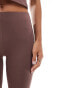 Фото #10 товара ASOS DESIGN mid rise capri leggings in burgundy