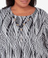 Plus Size Opposites Attract Swirl Top with Necklace