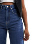 Фото #8 товара Vero Moda wide leg jeans with rose print in dark blue denim