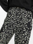 Фото #3 товара Pieces Tall exclusive flared trousers in black floral