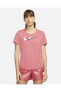 Фото #1 товара Футболка спортивная Nike Dri-FIT Swoosh Run Розовая женская футболка с двойным логотипом