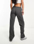 Фото #2 товара Pull&Bear tie waist straight leg trouser in dark grey