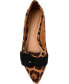 ფოტო #20 პროდუქტის Women's Audrey Buckle Pointed Toe Ballet Flats