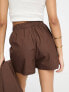 ASOS DESIGN pull on short in chocolate