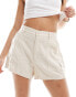 Фото #1 товара Hollister high rise linen cargo tailored short in beige