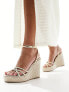 Glamorous espadrilles wedge heeled sandals in gold