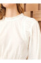 Fırfırlı Dik Yaka Nakışlı Uzun Kollu Kadın Bluz