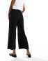 Vero Moda jersey pull on 7/8 trouser with button waist detail in black Черный, S - EU 36 - фото #3