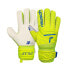 Фото #7 товара REUSCH Attrakt Grip Finger Support Goalkeeper Gloves