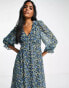 New Look 3/4 sleeve midi dress in blue ditsy floral