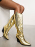 Public Desire Navada western knee boots in gold Золотистый, 37 - фото #1