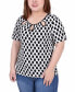Фото #1 товара Plus Size Short Sleeve with Ring Details Top