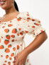 Фото #3 товара Wednesday's Girl Curve strawberry print milkmaid midaxi dress in cream