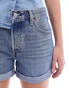 Фото #4 товара Levi's 501 rolled denim shorts in blue wash