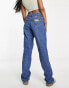Фото #4 товара Wrangler mom straight fit jean in mid blue